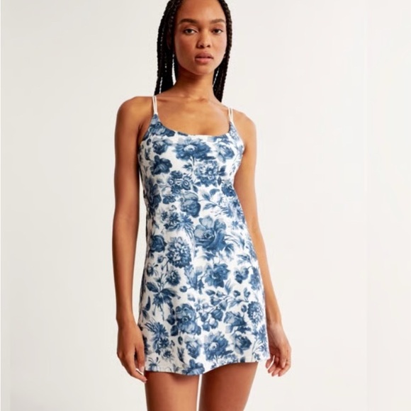 Abercrombie & Fitch floral traveler dress - Picture 1 of 4